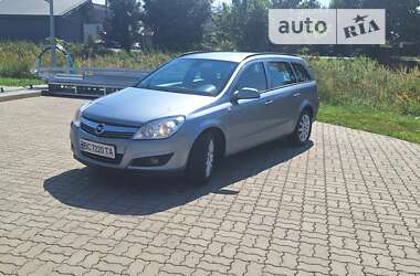 Универсал Opel Astra 2008 в Стрые