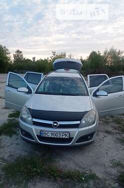 Универсал Opel Astra 2006 в Каменке-Бугской