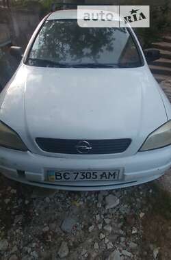 Грузовой фургон Opel Astra 2004 в Львове