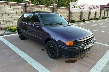 Хэтчбек Opel Astra 1994 в Ивано-Франковске