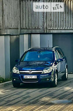 Універсал Opel Astra 2006 в Києві