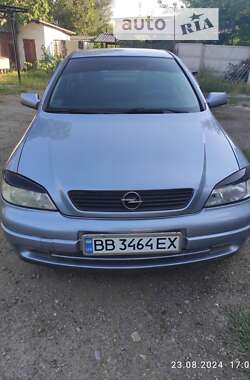 Седан Opel Astra 2003 в Днепре