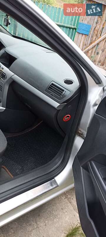 Универсал Opel Astra 2009 в Сторожинце фото 23 Универсал Opel Astra 2009 в Сторожинце