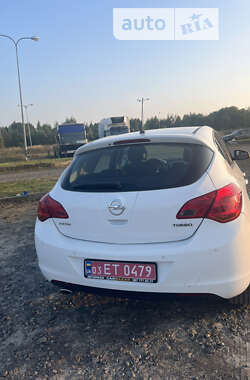 Хетчбек Opel Astra 2011 в Львові