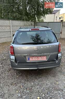 Універсал Opel Astra 2005 в 