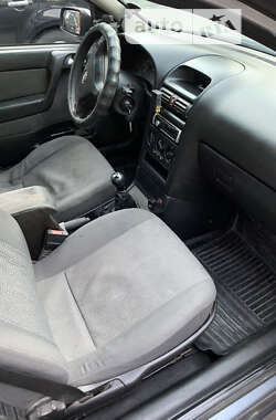 Седан Opel Astra 2007 в 