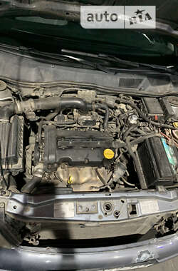 Седан Opel Astra 2007 в 