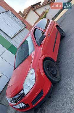 Универсал Opel Astra 2007 в 