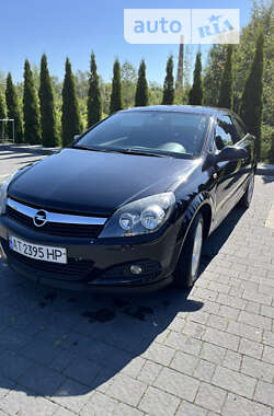 Купе Opel Astra 2007 в Ивано-Франковске