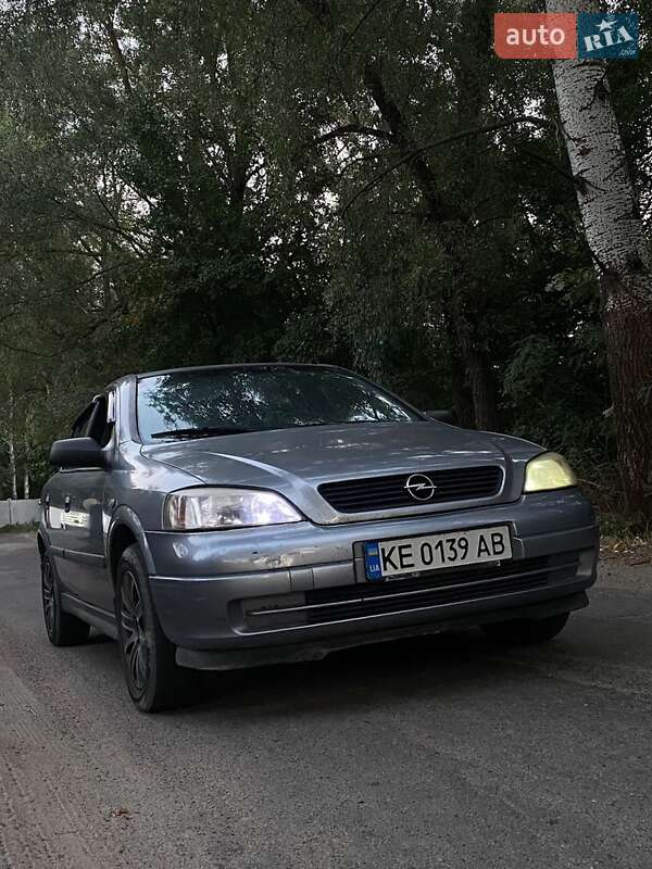 Седан Opel Astra 2007 в 