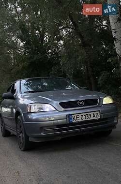 Седан Opel Astra 2007 в 
