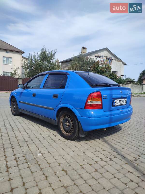 Хэтчбек Opel Astra 2001 в Львове