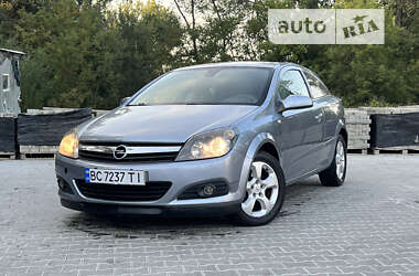 Хетчбек Opel Astra 2005 в Дрогобичі