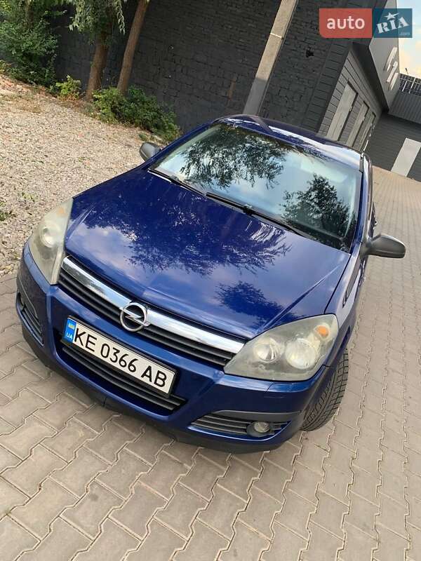 Хетчбек Opel Astra 2006 в Кривому Розі
