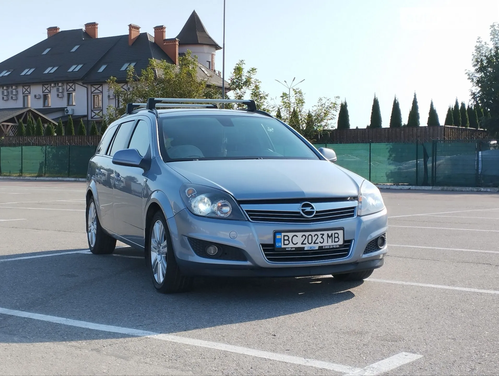 2010 Opel Astra - мініатюра 12