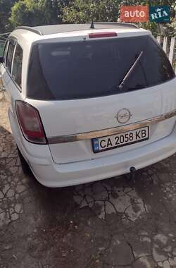 Универсал Opel Astra 2007 в 