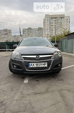 Універсал Opel Astra 2009 в Харкові