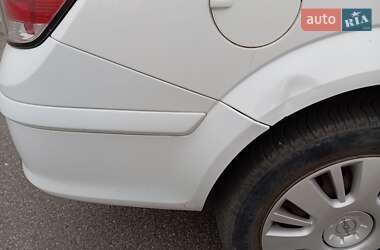 Универсал Opel Astra 2008 в 