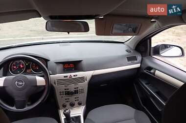 Универсал Opel Astra 2008 в 