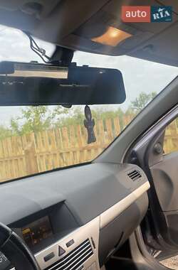 Универсал Opel Astra 2007 в Звягеле