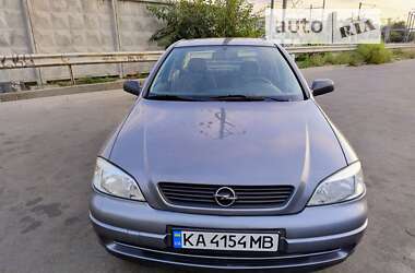 Седан Opel Astra 2008 в Вишневому