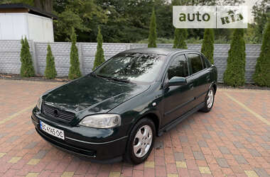 Хетчбек Opel Astra 1999 в Жовкві