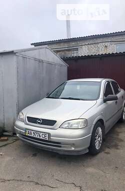 Седан Opel Astra 2006 в Житомирі