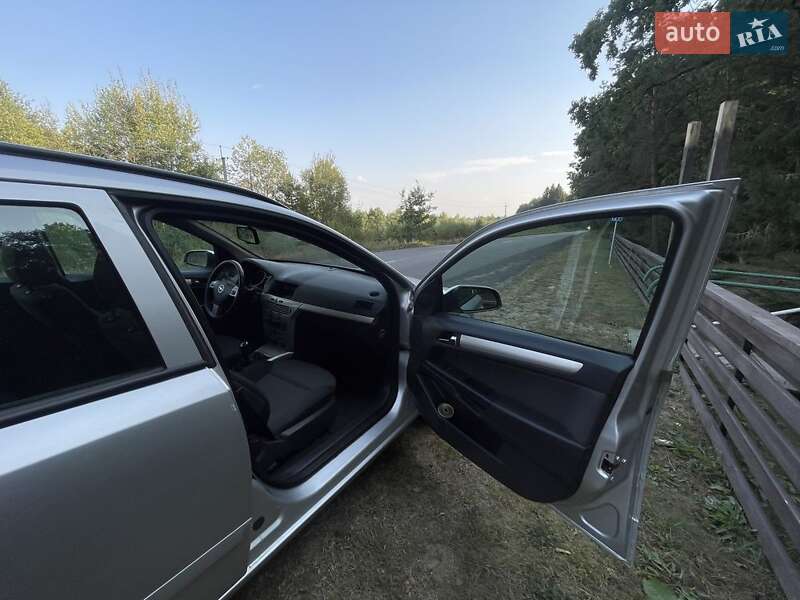 Универсал Opel Astra 2007 в Цумани фото 12 Универсал Opel Astra 2007 в Цумани