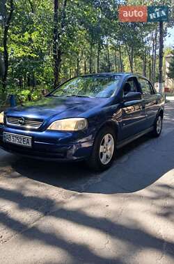 Седан Opel Astra 2006 в Виннице