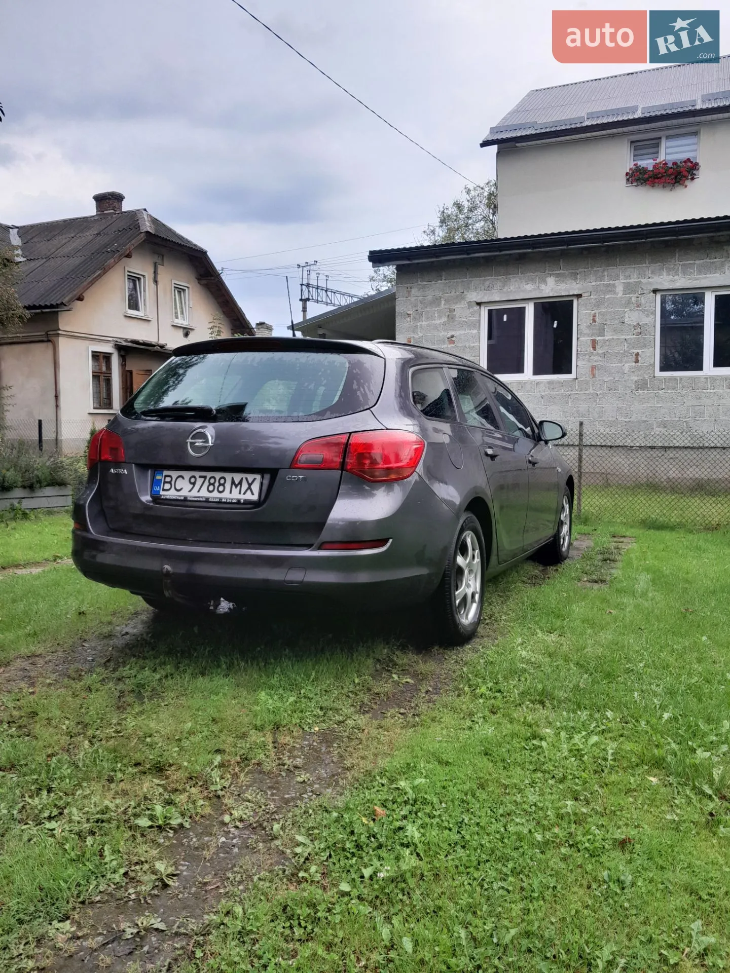 2010 Opel Astra - мініатюра 11