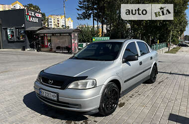 Седан Opel Astra 2006 в Кам'янець-Подільському