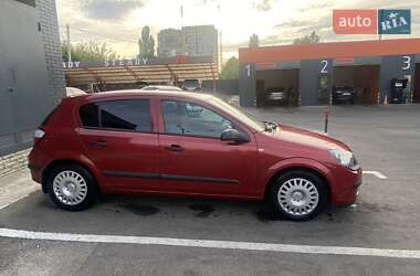 Хэтчбек Opel Astra 2005 в Харькове