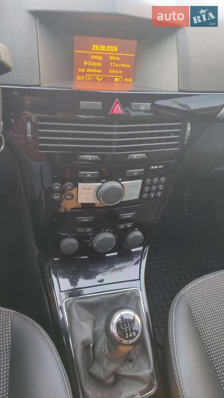 Универсал Opel Astra 2009 в Житомире фото 3 Универсал Opel Astra 2009 в Житомире