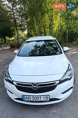 Універсал Opel Astra 2016 в Жмеринці