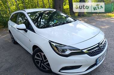 Універсал Opel Astra 2016 в Жмеринці