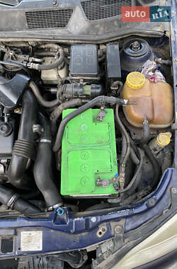Универсал Opel Astra 2000 в 