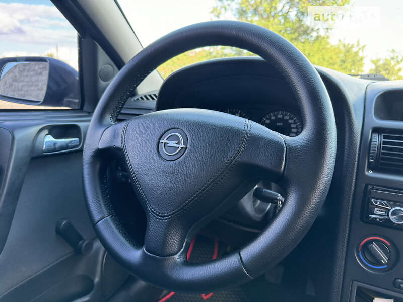 Седан Opel Astra 2006 в Новом Буге фото 13 Седан Opel Astra 2006 в Новом Буге