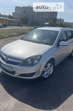 Універсал Opel Astra 2008 в Черкасах