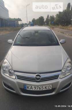 Универсал Opel Astra 2007 в Киеве