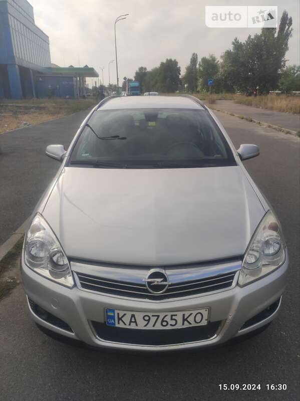 Універсал Opel Astra 2007 в Києві