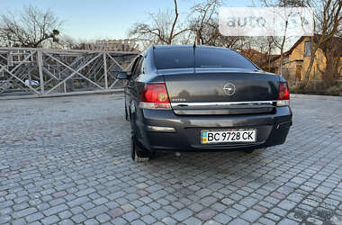 Седан Opel Astra 2011 в Львові