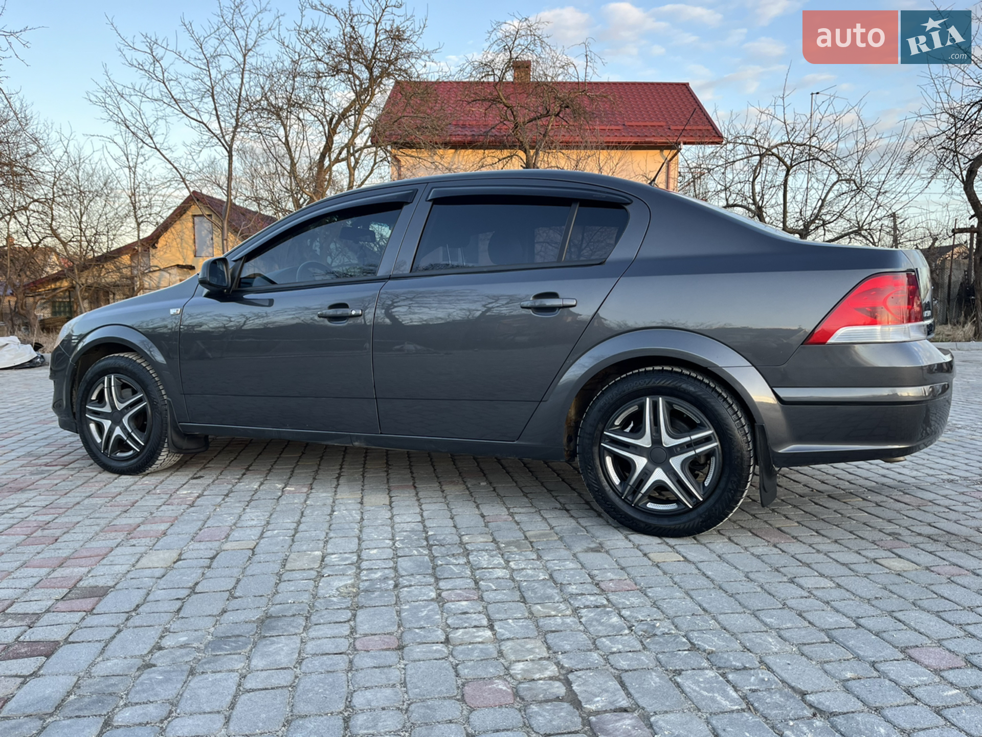2011 Opel Astra - мініатюра 5