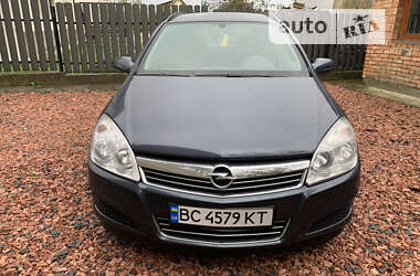 Универсал Opel Astra 2008 в Дрогобыче