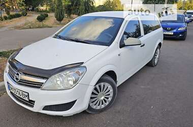 Универсал Opel Astra 2010 в Сумах