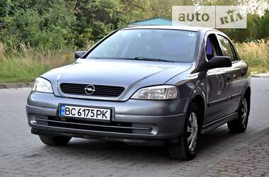 Седан Opel Astra 2007 в Львові