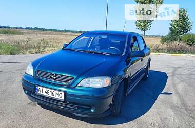 Седан Opel Astra 2001 в Киеве