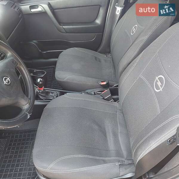Седан Opel Astra 2007 в Одесі