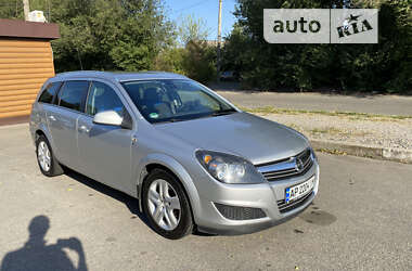 Універсал Opel Astra 2010 в Запоріжжі