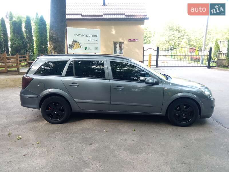 Универсал Opel Astra 2005 в Виннице