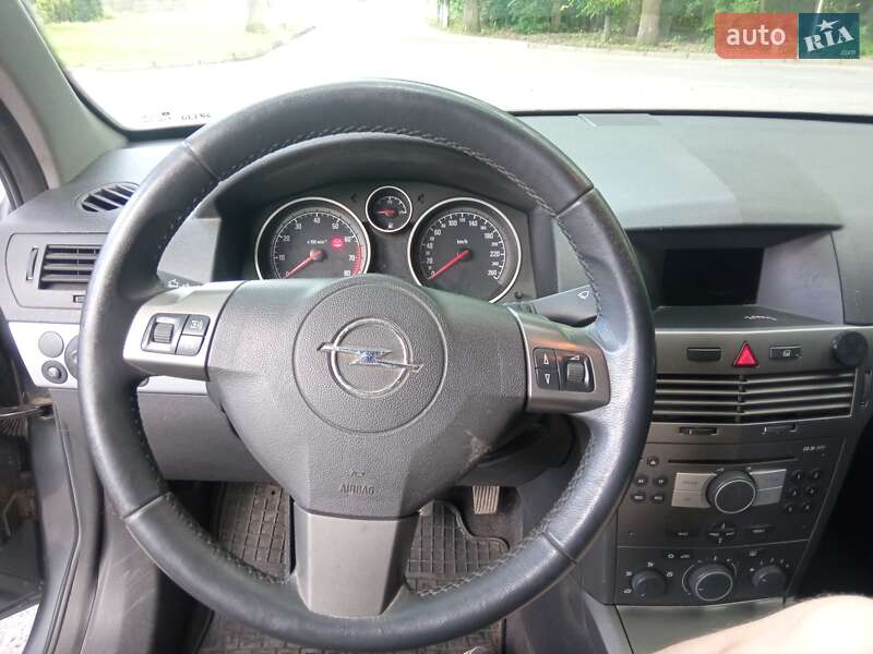 Универсал Opel Astra 2005 в Виннице